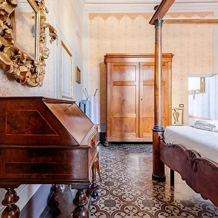 D'Azeglio Apartments * Виареджо